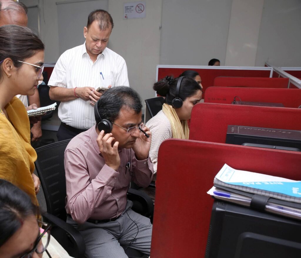 Strict action on 181 Helpline: ACS Alok Gupta takes major action, complaints will now be resolved immediately