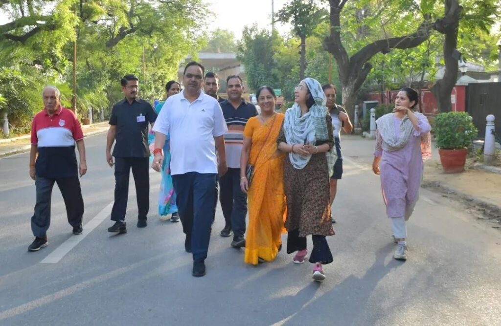 CM Bhajanlal Sharma's simplicity wins hearts, his connection with the public during his morning walk becomes an example